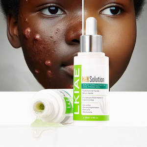 Sérum Éclat Bio à l'Aloé Vera et à l'Acide Hyaluronique, Éclaircissant et Blanchissant, Pour le <span class=keywords><strong>Visage</strong></span>, <span class=keywords><strong>Anti</strong></span>-Acné, Apaisant les Boutons et Réducteur de Taches - Product Image 1