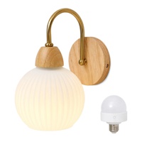 Lampu Dinding Kayu Modern Bergaya Mid-Century dengan Bohlam LED Isi Ulang, Remote Control, Kaca Bentuk Labu, Dapat Diredupkan, Cocok untuk Kamar Mandi