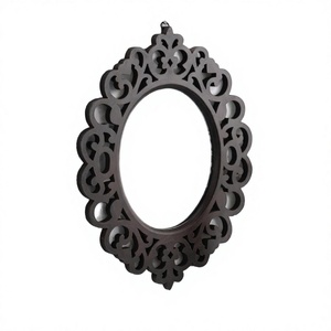 Miroir mural décoratif contemporain personnalisé, orné, unique, écologique, en filigrane sculpté, avec cadre ovale en bois foncé, pour salon - Product Image 4