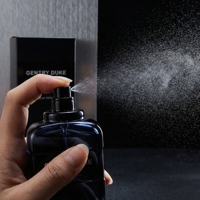 Colonia Executive Dark Woody, Aroma Distintivo para Oficina, Fragancia Personalizada para Hombre, 100 ml
