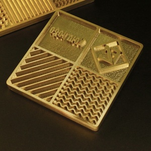 Moule à glace carré grand format en laiton personnalisable pour DIY, technologie moderne, accessoires de barman, moule à blocs de glace pour cocktails - Product Image 5