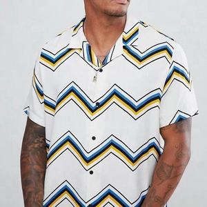 Camicia Estiva da Uomo con Logo Personalizzato, Manica Corta, Stile Gentleman, Hawaiana, Smoking Stampato, Camicie Floreali Eleganti per Uomo - Product Image 1
