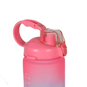 Logo personnalisé 2000ml Gym noir demi-gallon 2L bouteille d'eau de motivation avec manchon de stockage en néoprène et sangle paille marqueur de temps - Product Image 6