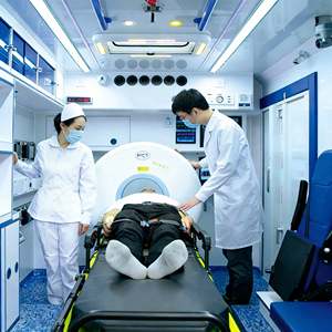 Fabricante de Ambulancias Ergonómicas con Respuesta de 5G y Tele-Robot para Exámenes Físicos Remotos - Product Image 5