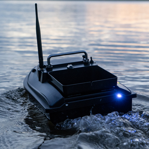 Flytec V050 2kg chargement d'appâts 4 lumières LED mangeoire à poisson double moteur hélice à trois pales conception bateau d'appât de pêche RC - Product Image 4