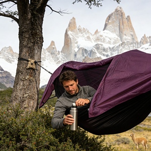 Hamaca Convertible con Red Superior Extraíble y Tela de Nailon Versátil para Usar como Tumbona <span class=keywords><strong>o</strong></span> Cama Protegida - Product Image 2