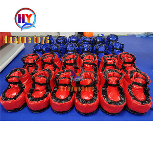 <span class=keywords><strong>2023</strong></span> popolari giochi di costruzione di squadra genitore-figlio giochi di sport PVC scarpe da calcio a bolle giganti, stivali giganti per il gioco di corse veloci - Product Image 1