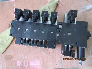Válvula Multivía HAWE, Control Direccional Hidráulico PSV61/210-5  -52L160/120/EA -E4-G24 - Product Image 3
