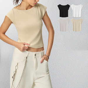 T-shirt court pour femme, style streetwear décontracté, coupe ajustée, en jersey de coton/élasthanne, tricoté, brodé, avec logo personnalisé, style Spice Girls - Product Image 3