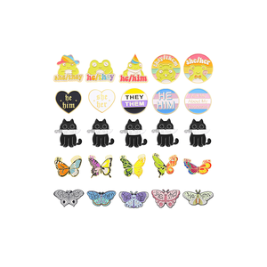 Simpatica rana farfalla gatto risvolto spille in metallo smalto grammaticale distintivo gioielli regalo per i bambini lei lei <span class=keywords><strong>lui</strong></span> <span class=keywords><strong>lui</strong></span> loro li soggetto pronome - Product Image 1