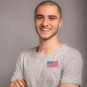 Parche Bordado de Fieltro con Bandera Americana DigitEMB de 3.5 x 1.85 Pulgadas, Termoadhesivo con Borde Merrow Blanco, 11 Piezas - Product Image 4