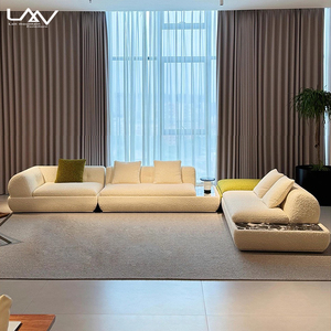 Set di Divani Moderni di Lusso per Soggiorno di Villa, Divano a L con Struttura in Legno e Tessuto Bianco per Hall di Hotel - Product Image 2