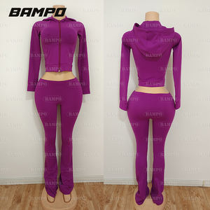 Completo Sportivo Autunno/<span class=keywords><strong>Inverno</strong></span> per <span class=keywords><strong>Donna</strong></span>, Top Corto e Leggings Aderenti con Logo Personalizzato, Alta Elasticità, OEM - Product Image 6