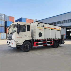 Nuevo Camión Pavimentador de Asfalto con Sistema de Sellado de Lodo, Emisión Diésel Euro 2, Transmisión Automática, 18000 kg de Peso Bruto Vehicular, para Pavimento de Asfalto, OEM - Product Image 3