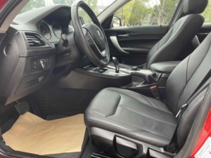 <span class=keywords><strong>BMW</strong></span> Serie 1 <span class=keywords><strong>2018</strong></span> <span class=keywords><strong>118i</strong></span> Usado Importado, Modelo Leading Hatchback para Exportación - Product Image 4