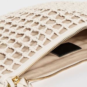 Bolso de Hombro de Cuero Elegante para Mujer, Bolso de Mano Mini con Logotipo Personalizado, Cierre de Cremallera, Moderno, Portátil, para Verano e Invierno - Product Image 4