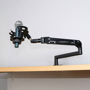 Soporte de Micrófono de Metal Resistente con <span class=keywords><strong>Base</strong></span> Ancha para Transmisión en Vivo, Grabación y Karaoke - Diseño Ajustable - Product Image 3