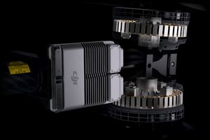 Pour drone de pulvérisation Agras T100, réservoir en plastique de 100 L, double pulvérisation centrifuge, caméra, applications à grande échelle pour champs et vergers - Product Image 5