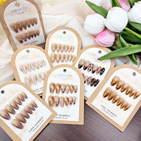 Faux ongles portables faits main en ABS, courts, rouge-brun, style français, effet œil-de-chat, lignes 3D plaquées or, chic européen-américain