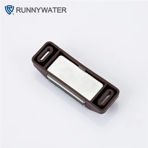 Clip magnétique en plastique pour porte de placard avec finition blanche/marron, design moderne pour salle de bain, cuisine, salon - Product Image 5