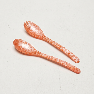 Ensemble de cuillères à servir en résine artisanale avec motif tourbillonnant unique, ustensiles de cuisine décoratifs faits à la main à long manche pour la salle à manger et la maison - Product Image 1