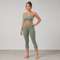 Ensemble de yoga 2 pièces pour femme avec logo personnalisé, soutien-gorge bandeau et legging taille haute en maille alvéolée respirante à séchage rapide, idéal pour le yoga, le Pilates, la gym et la danse