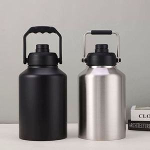 Bouteille d'eau isotherme en acier inoxydable de 64 oz et 128 oz, avec poignée et bec verseur à paille - Product Image 6
