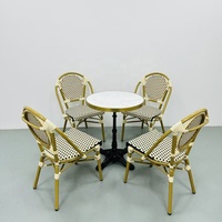 Ensemble table et chaise empilable en rotin au design moderne, imperméable pour l'intérieur et l'extérieur, meubles d'entrée pour villa, cour et parc