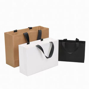 Bolsa de papel Logotipo impreso personalizado Ropa de lujo Compras Bolsas de papel Boutique Bolsa de regalo reciclable con asas de cuerda de cinta - Product Image 2