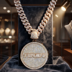 Collar de Hip Hop con Colgante de Moissanita de Luxira Jewels, Chapado en Oro sobre Plata, con Logotipo Personalizado, Joyería de Regalo, Certificado por Terceros - Product Image 1