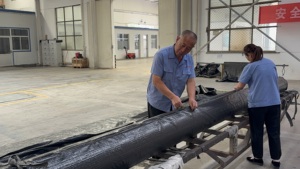 1mm 1.5mm Hdpe Geomembrane <b>Liner</b> <b>Pond</b> <b>Liners</b> Gm13 Standard Composite Geomembrane for Sale - Product Image 4