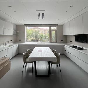 Muebles de Madera Maciza Personalizados del <span class=keywords><strong>Grupo</strong></span> Gino, Estilo Minimalista Ensamblado, Juego Completo de Muebles de Cocina con Panel Trasero, Armario de Cocina - Product Image 1