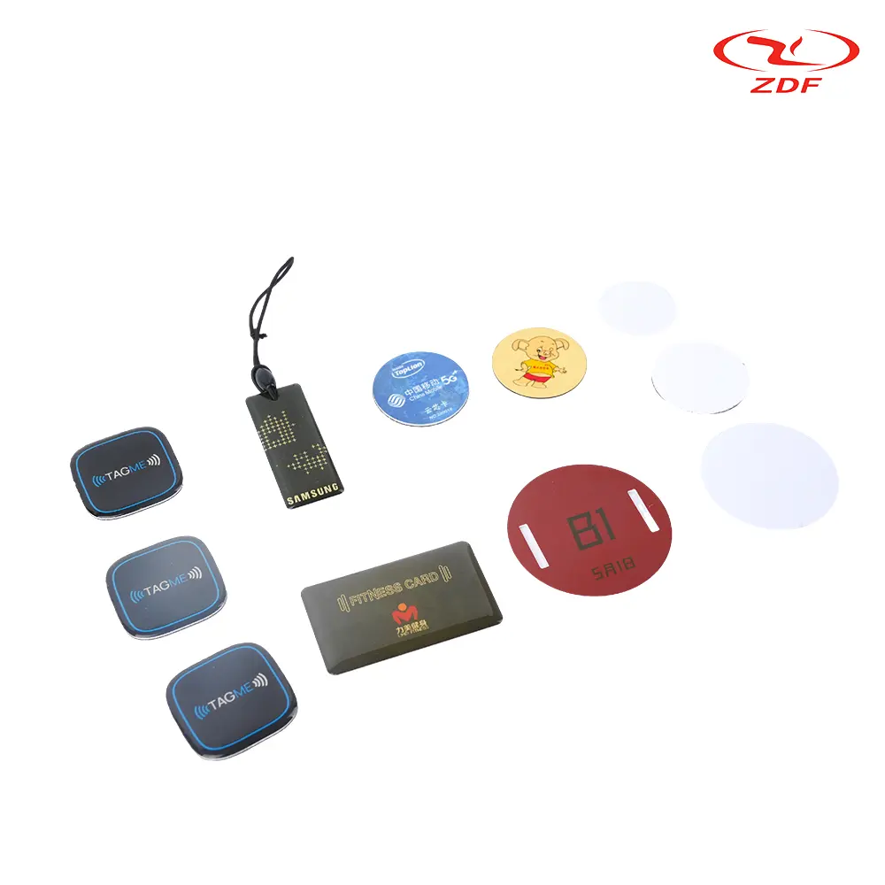 Llavero inteligente RFID con etiquetas de llave ABS Tarjeta de proximidad de 125KHz Comunicación NFC Frecuencia de 13,56 MHz Llavero con chip TK410000