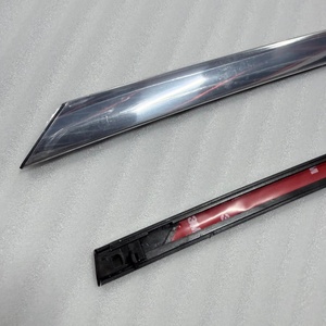 Vente en gros de pièces automobiles neuves de haute qualité, bande décorative de panneau latéral 83850-2T000 83860-2T000 pour Hyundai <span class=keywords><strong>Kia</strong></span> - Product Image 6