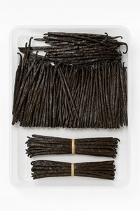 Quality Guarantee Traditional Preparation Dried 14-21 cm <b>Vanilla</b> Black TK From Madagascar - Product Image 5