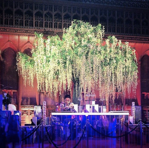 Arbre artificiel Songtao A18 de 2 m pour la photographie en intérieur et extérieur, idéal pour les célébrations de mariage et les lieux touristiques - Product Image 1