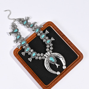 Collar de Perlas <span class=keywords><strong>Navajo</strong></span> con Cadena y Turquesa en Forma de Flor, Estilo Occidental - Product Image 2