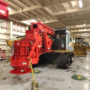 <span class=keywords><strong>155</strong></span> <span class=keywords><strong>kN</strong></span>. M Par de salida nominal 48Ton Plataforma de perforación rotativa SR155C10 para la venta - Product Image 3