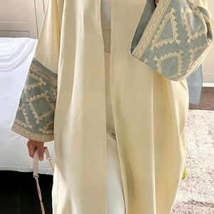 Kimono de Moda con Bordado, Túnica Musulmana Holgada, Ropa Exterior Musulmana de Longitud Completa para Mujer, Abaya para Servicios Religiosos con Cinturón - Product Image 3