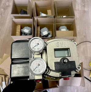 Controlador de Nivel Neumático Digital Masoneilan SVI II Serie 12400 con Diafragma Digital - Product Image 2