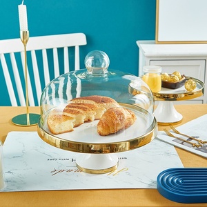 Support à gâteau en verre avec couvercle en dôme, base dorée, plateau de présentation pour desserts, pain, pâtisserie, fruits, ensemble de 2 pièces - Product Image 3