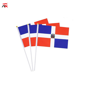 Drapeau à agiter à la main de la République Dominicaine, 14*21cm, avec mât en plastique, pour la célébration de la Fête Nationale - Vente en gros - Product Image 1