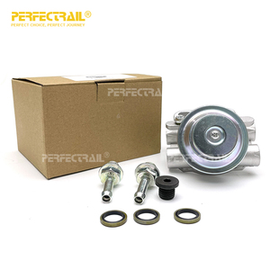 PERFECTRAIL 70993018 vente en gros de <span class=keywords><strong>pièces</strong></span> automobiles tracteur moteur pompe d'amorçage de carburant pompe de levage pour Massey Ferguson pour New Holland TN TL - Product Image 2