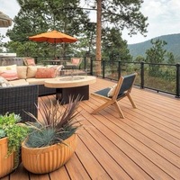 Revêtement de terrasse composite WPC artificiel résistant à l'eau, revêtement de terrasse solide co-extrudé imperméable