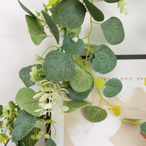 Guirlande artificielle d'<span class=keywords><strong>eucalyptus</strong></span> <span class=keywords><strong>de</strong></span> 180 cm en gros, feuilles <span class=keywords><strong>de</strong></span> gypsophile, plante grimpante, <span class=keywords><strong>chemin</strong></span> <span class=keywords><strong>de</strong></span> <span class=keywords><strong>table</strong></span> pour mariage, Pâques, douce et légère - Product Image 5