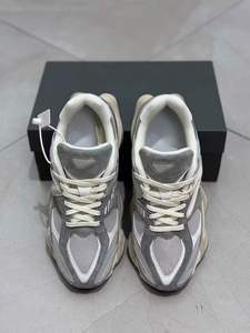 Chaussures décontractées rétro de haute qualité à prix bas, semelles amortissantes, empeigne en maille respirante, idéales pour la marche estivale. - Product Image 5