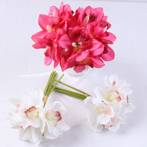 Art <span class=keywords><strong>de</strong></span> fleur <span class=keywords><strong>de</strong></span> simulation <span class=keywords><strong>de</strong></span> haute qualité 6 magnifiques accessoires <span class=keywords><strong>de</strong></span> tir <span class=keywords><strong>de</strong></span> décoration en soie <span class=keywords><strong>de</strong></span> <span class=keywords><strong>bouquet</strong></span> <span class=keywords><strong>de</strong></span> cymbidium - Product Image 1