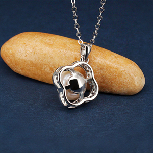 <span class=keywords><strong>Collana</strong></span> di <span class=keywords><strong>perle</strong></span> a quattro foglie in argento Sterling S925 ciondolo <span class=keywords><strong>collana</strong></span> di <span class=keywords><strong>perle</strong></span> naturali da donna all'ingrosso - Product Image 3