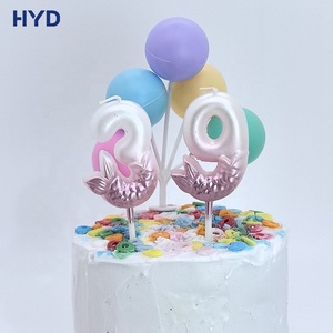 Bougies d'<span class=keywords><strong>anniversaire</strong></span> personnalisées en forme de chiffres pour décoration de gâteaux de Noël, Pâques, et de fête de remise de diplôme 2026 – Finition métallique en cire pour gâteau - Product Image 3