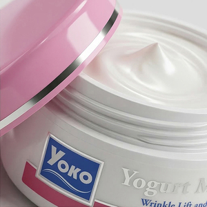 Y456 YOKO Crème de Lait au Yaourt 50g. Crème liftante et éclaircissante anti-rides, riche en extrait de lait pur et de yaourt, fabriquée par Siam Yoko - Product Image 4